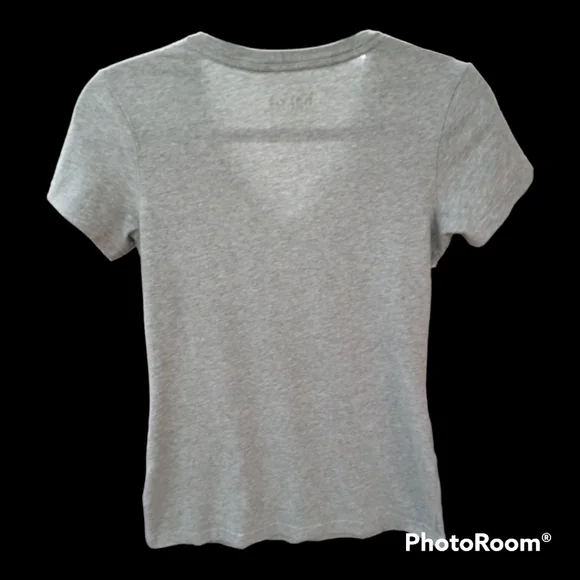 Women's Dri-Fit Nike Tee - Picture 4 of 4